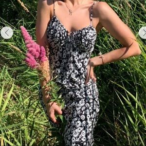 5/$25🦋Floral Print Mini dress
